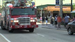 preview picture of video 'Fort Lauderdale Fire Rescue | Ladder 13 & Engine 49 | Building Fire'