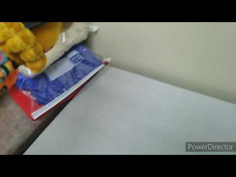 Tom the Hand 4x03: Televised Wonderment (2020) - Jo and Dylan's Cameo