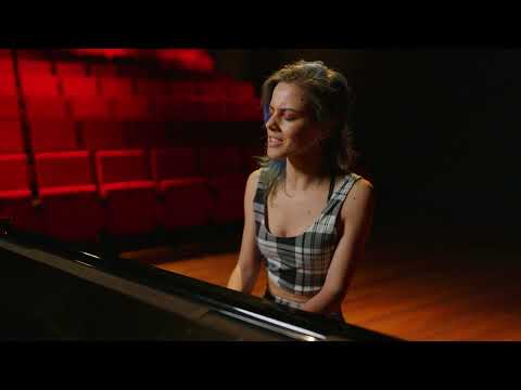 LAKSHMI - Love is a losing game (Amy Winehouse)