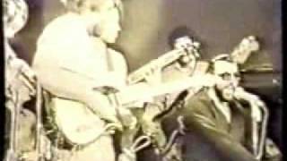 Roy Buchanan &amp; Johnny Otis - Sweet Home Chicago