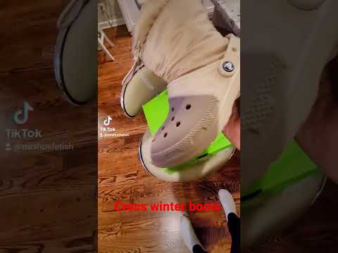 Crocs winter boots #reels #winter #shorts #reels #girl #women #snow