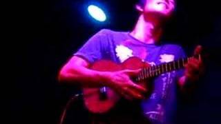 Jake Shimabukuro - Over the Rainbow