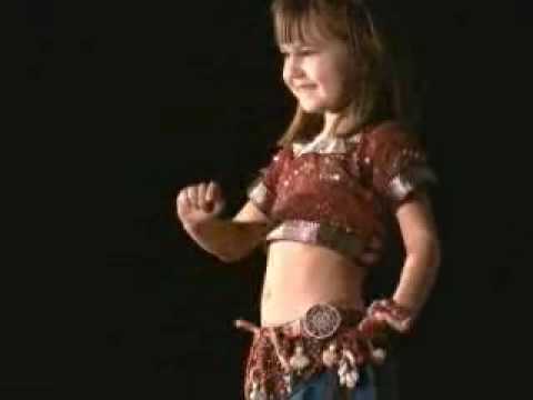 Ava of the Awalim Tribal Belly Dance Co @ TribalCon