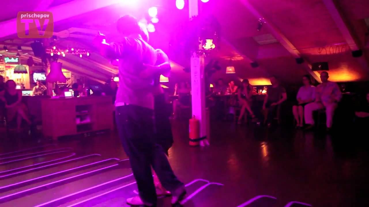 Luis Squicciarini & Anna Zyuzina, Russia, Moscow, Milonga "Na Cherdake", 09.08.2010(3)