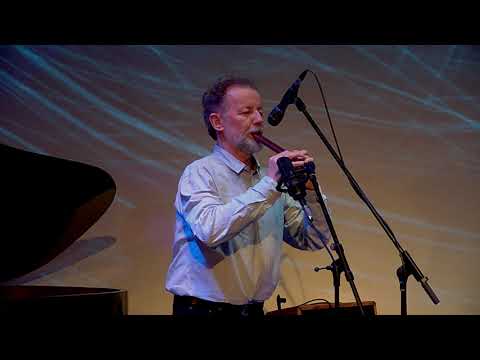 Raktárplusz - Borbély Műhely feat. Gyárfás István