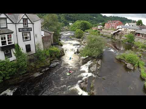 Llangollen, Town Falls, Kayaking