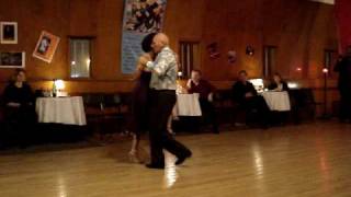 Enriqueta Kleinman y Ruben Harymbat- Calgary- Canada