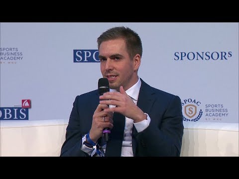 "Desaster" - Philipp Lahm greift Franz Beckenbauer an | SPORT1