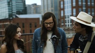 Castro - &quot;Diamond Dreams&quot; (Live + Acoustic)