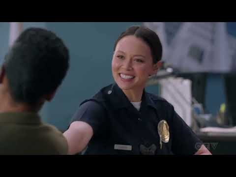 The Rookie 05x20 - Lucy, Nyla and Tamara talks about Isabel's comeback