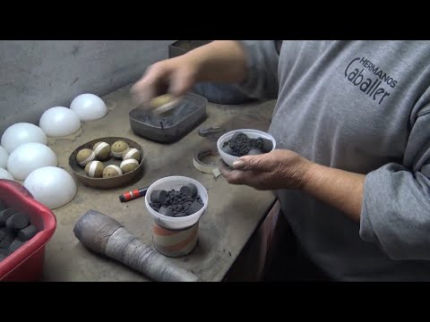 Firework Factory Visit in Spain - Pirotecnicos Hermanos Caballar | Vuurwerk