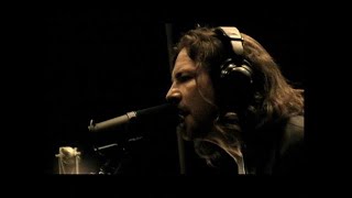 Pearl Jam - Life Wasted (Studio Perfomance Version, 2006)