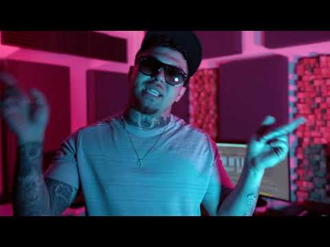M1KE7 - Vibin' [Music Video]