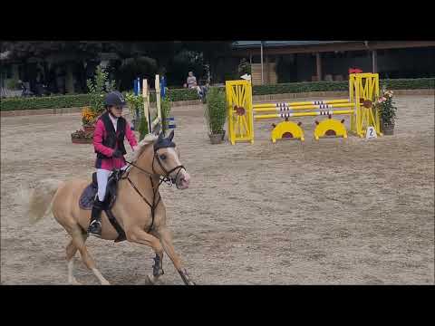 Malu (12) und Dancer- "Wolltest Du lieber mit dem Kleinen gewinnen?" - SIEG A** Wipperfürth 19.07.21