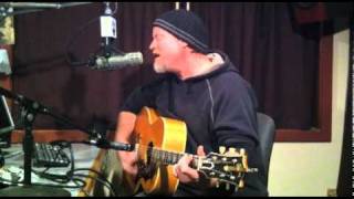 Shawn Mullins - &quot;Light You Up&quot; - Radio Woodstock 100.1 WDST - Live @ 5 - 11/3/10