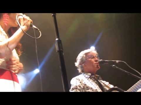 Oração Ao Tempo - Marisa Monte e Caetano Veloso - Show Somos todos Amarildo
