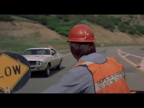 Vanishing Point - First Car chase scene