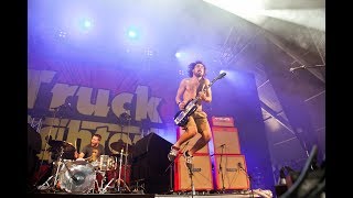 TRUCKFIGHTERS "Mastodont" Live @ Hellfest 2015 [Desert-Rock.com]
