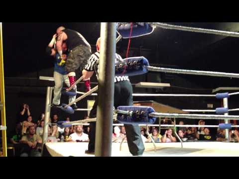 Scottie Gash and Dean Radford through table