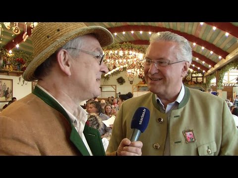 Wiesn-Gschichtn: Innenminister Herrmann auf dem Oktoberfest 2016