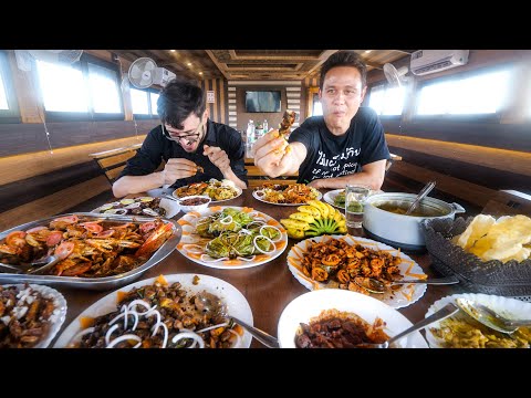 O próprio país de Deus!! MARISCO DO SUL DA ÍNDIA em casa flutuante | Remansos - Kerala, Índia!