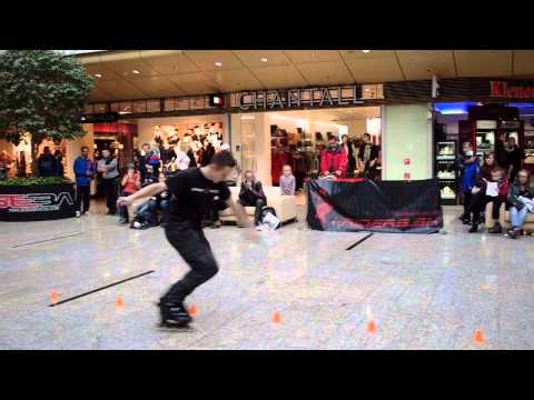 Freestyle Inline Battle 2013 - Žilina ★ FUN BATTLE #03 - Eliška VS Kamil