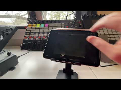 Akai APC 40 MKII and AUM