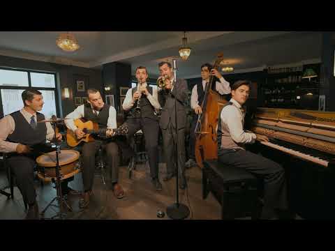 Cosimo and the Hot Coals - Out Of My Mind