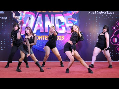 230723 Poppy Corn cover PRISTIN V - Get It @ Central Chaengwattana 2023