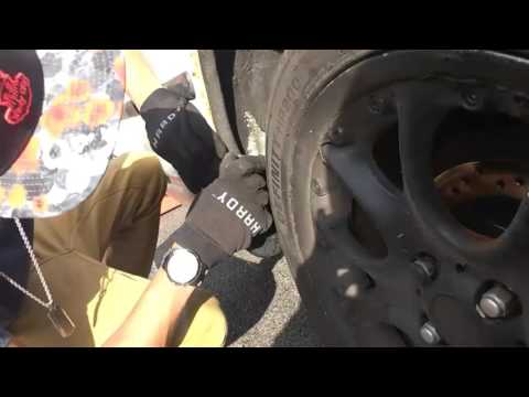 Slapping on the Integra's Type R side skirts