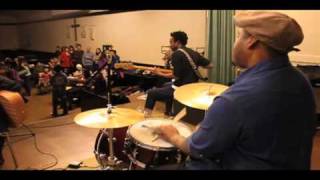 Bedouin Soundclash @ SJMA: Walls Fall Down