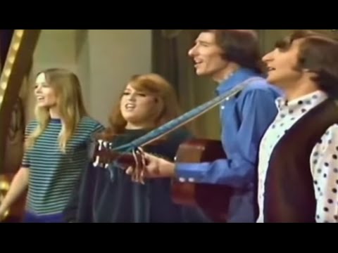 The Mamas & The Papas - California Dreamin'