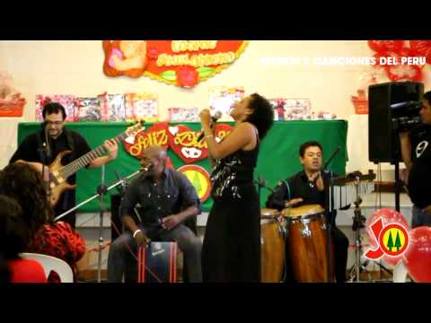 Sofia Con Z - Mi Negrita Sofia - Dia de la Madre en la Coopac Jesus Obrero