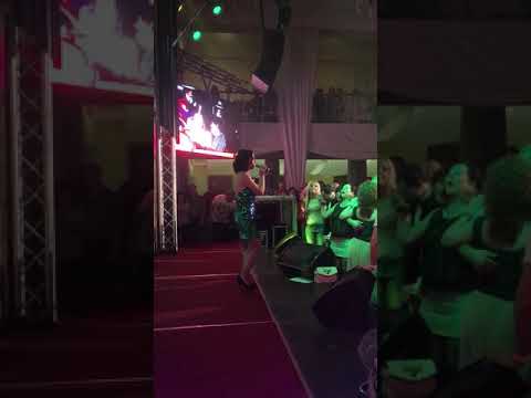 Beáta Dubasová - Úschovňa pohľadov