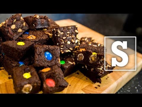 download lagu mp3 mp4 Smarties Brownies, download lagu Smarties Brownies gratis, unduh video klip Smarties Brownies