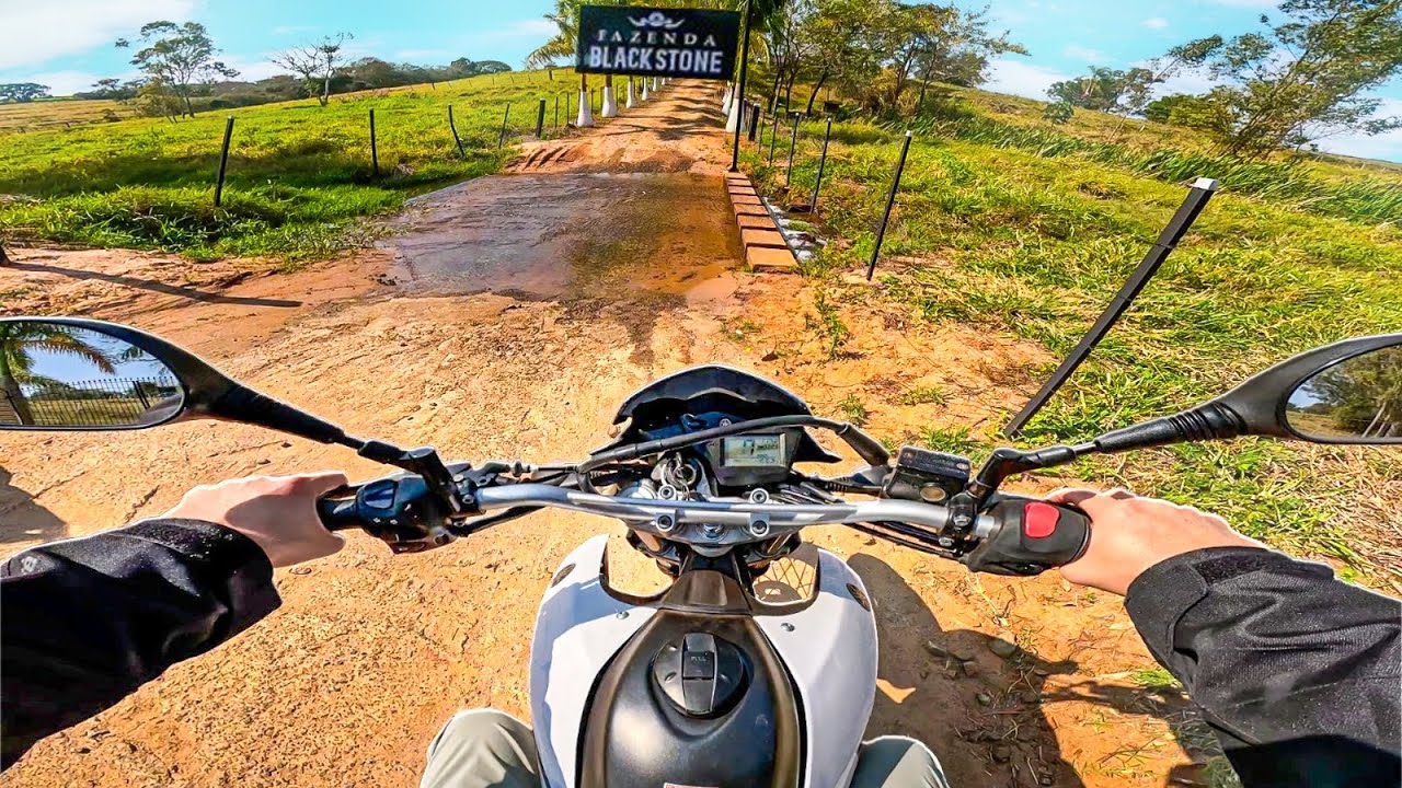 FUI COM A XT 660 PRA FAZENDA BLACKSTONE