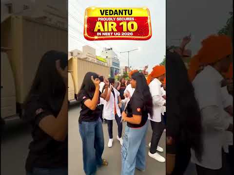 AIR 10 NEET Celebrations π₯ A Hero Welcome in Tamil Nadu