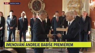 Babiš složil premiérský slib do rukou prezidenta. Udělám maximum, zavázal se