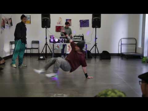 Queen of the Hill 2017 Showcase: Tim Chips vs. Boxcutta (Brother vs. Brother Exhibition Battle)