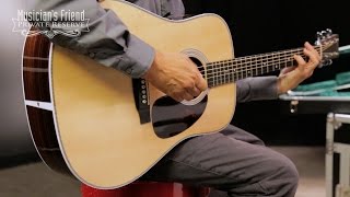 Video thumbnail for Martin Standard Series HD-28 Standard Dreadnought Acoustic Guitar by Musician's Friend