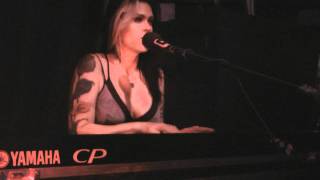Beth Hart - Jealousy @ Jimmis 8-26-11