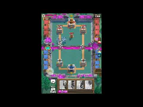 Clash Royale battle