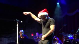 Jon Bon Jovi &amp; KOS - Blue Christmas (Las Vegas) Dec 9th 2014