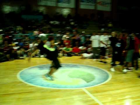 EURO BATTLE BRASIL 2011 -Amazon Crew vs Floor Riders