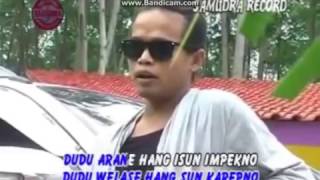 Download lagu DEMY TUTUPE WIRANG KARAOKE mp3 Download lagu DEMY TUTUPE WIRANG KARAOKE mp3