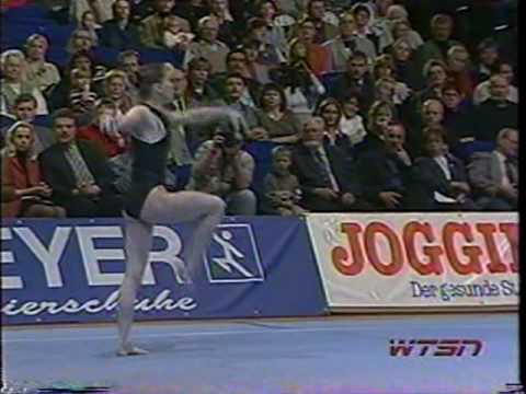 Yelena Zamolodchikova - 2002 Cottbus Floor Exercise