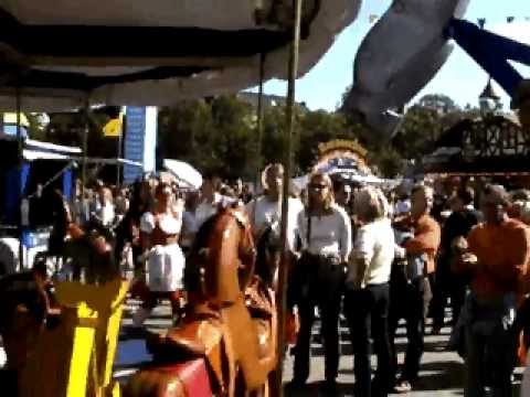 Pemperlprater auf dem Oktoberfest