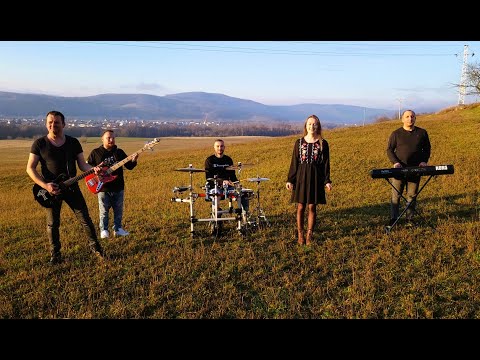 AMULLET - Šalena ja bula, Pila ja palinku  (Oficiálny videoklip)