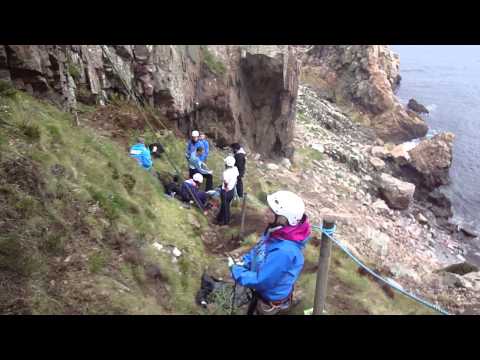 De Tunge Drenge i Sverige - Rappelling