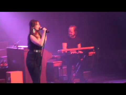 Minnah Karlsson - when love takes over